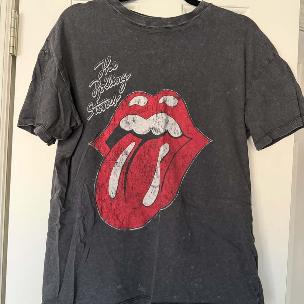 Cotton On Charcoal Tee with Red Graphic
